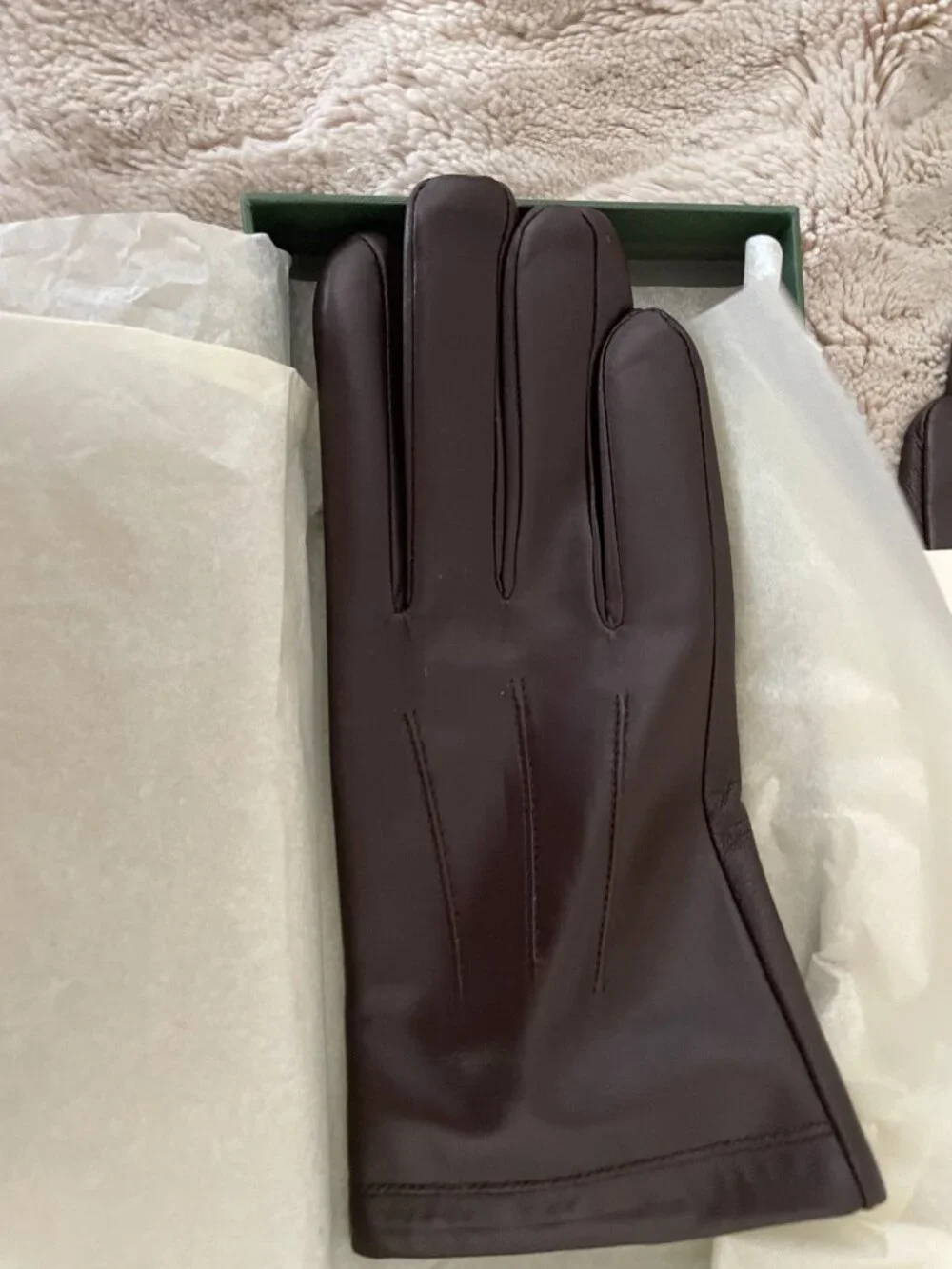Downholme Women's Touchscreen Leather Cashmere Lined Gloves-NWT